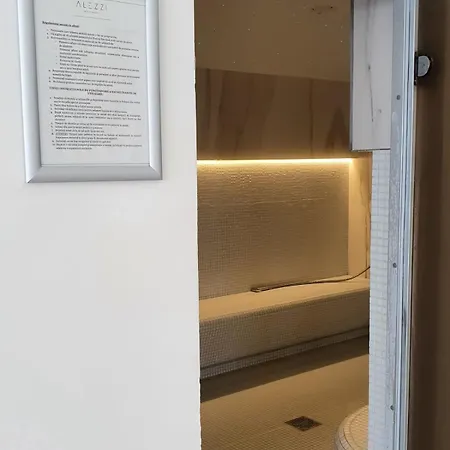 Luna Queen Std - Pool & Apartment *