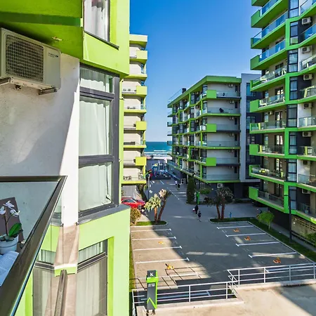 Luna Queen Std - Pool & Apartment Navodari