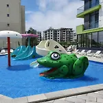 Andreas - Pool &