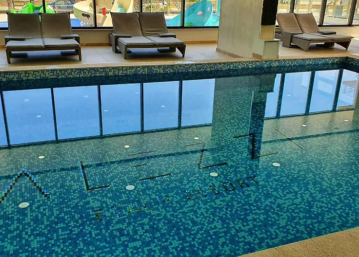 Andreas - Pool & Apartament Năvodari