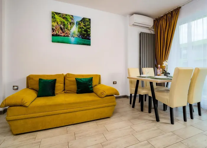 Andreas - Pool & Apartament Năvodari