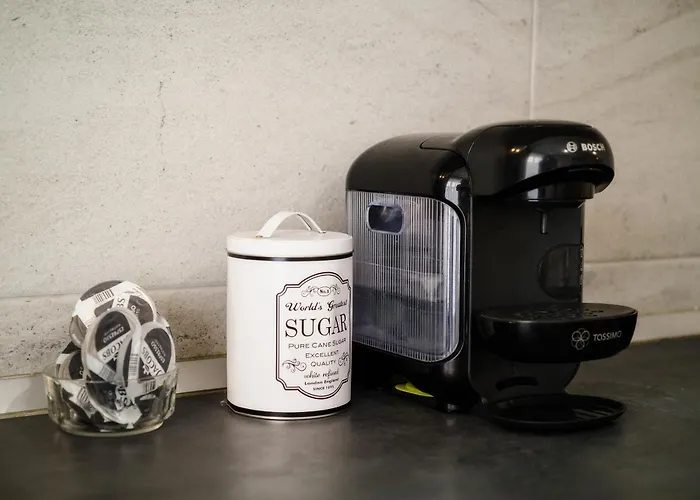 Andreas - Pool & Năvodari